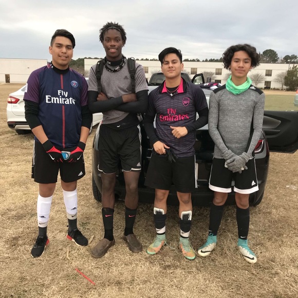 Meet your Posher, Alex - Picture 1 of 1